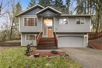 17502 Clear Lake Blvd SE , Yelm, WA 98597