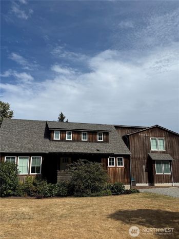 11468 Yukio Lane NE, Bainbridge Island, WA 98110