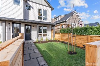 5017 50th Avenue SW #A, Seattle, WA 98136