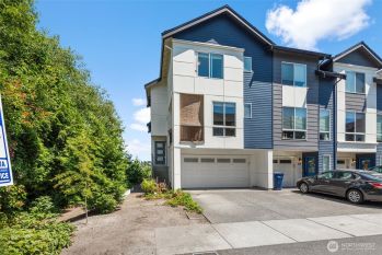 14715 Admiralty Way #B1, Lynnwood, WA 98087