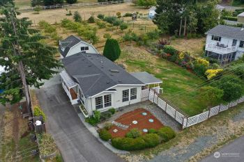 5385 Vinton Avenue , Freeland, WA 98249