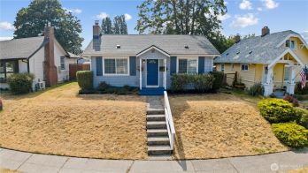 3914 N Gove Street , Tacoma, WA 98407