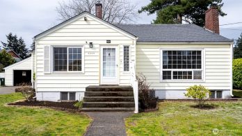 6402 52nd Avenue W, University Place, WA 98467