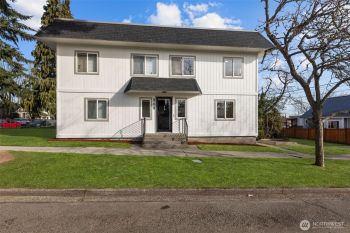 869 S 41st Street , Tacoma, WA 98418