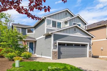 225 205th Place SW, Lynnwood, WA 98036