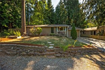 1012 211th Avenue NE, Sammamish, WA 98074