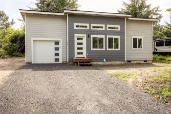 170 Auriga Street SW, Ocean Shores, WA 98569