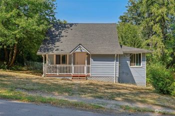 6300 NE Pear Street , Suquamish, WA 98392