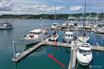 5834 Ward Avenue NE #B-25, Bainbridge Island, WA 98110