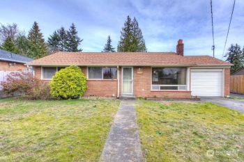 2926 S 152nd Street , SeaTac, WA 98188