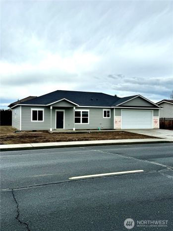 300 N St SW, Quincy, WA 98848