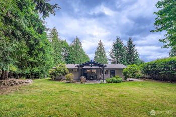 19515 170th Avenue NE, Woodinville, WA 98072