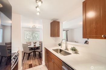 14002 NE 181st Place #A302, Woodinville, WA 98072