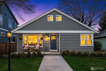 275 2nd Avenue NE, Issaquah, WA 98027