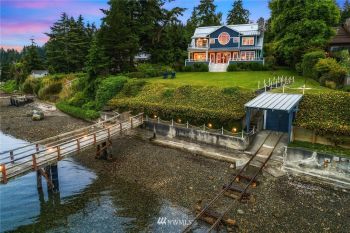 5139 Bercot Road , Freeland, WA 98249
