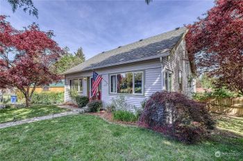 1710 15th St , Bremerton, WA 98337