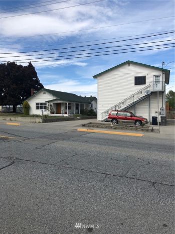 1616 Cherry Street , Wenatchee, WA 98801