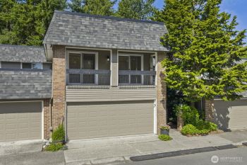 2629 175th Avenue NE, Redmond, WA 98052-6203