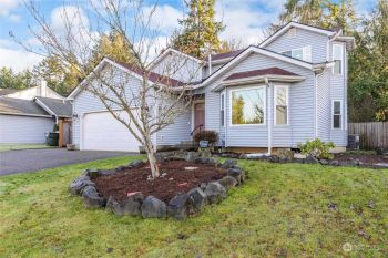 6649 3rd Way SE, Olympia, WA 98503