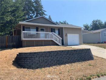 994 NW Prow Street , Oak Harbor, WA 98277