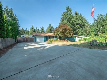 1810 NW Forest Creek Drive , Silverdale, WA 98383