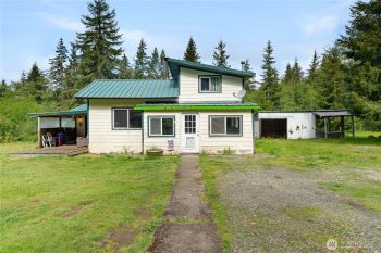 303 Walker Road , Hoquiam, WA 98550