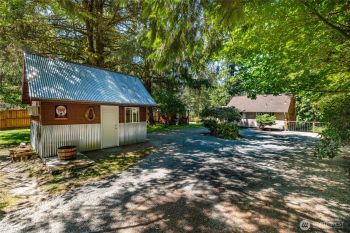 41649 North Shore Lane , Concrete, WA 98237