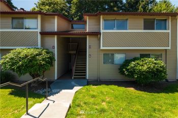 17533 149th Avenue SE #A-12, Renton, WA 98058