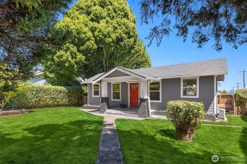 7554 34th Avenue SW, Seattle, WA 98126-3343