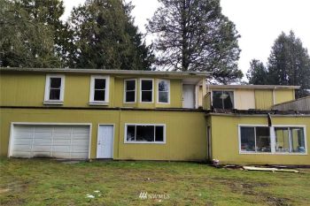11807 8th Avenue S, Seattle, WA 98168