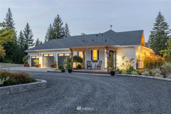 12916 Pioneer Way E, Buckley, WA 98321
