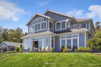 17700 S Angeline Avenue NE, Suquamish, WA 98392