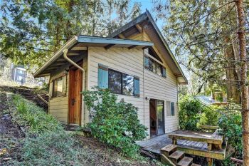 1316 Lake Roesiger Drive , Snohomish, WA 98290-7541