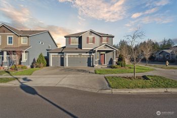 2814 Anna Street NE, Lacey, WA 98516