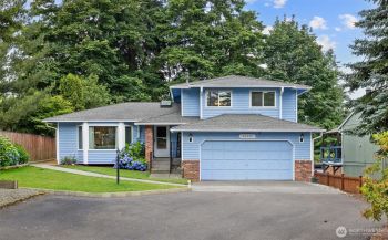 26345 220th Place SE, Maple Valley, WA 98038