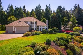 2319 Hickory Drive , Anacortes, WA 98221