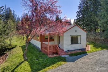 242 S Bay View , Port Angeles, WA 98362