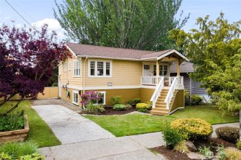 3929 SW Elmgrove Street , Seattle, WA 98136