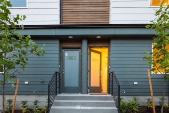2110 B 14th Avenue S, Seattle, WA 98144