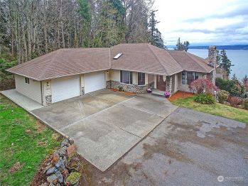 2807 SE Camano Drive , Camano Island, WA 98282
