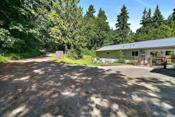 6003 Vickery Avenue E, Tacoma, WA 98443