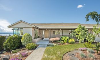 3904 SW Frontenac Street , Seattle, WA 98136