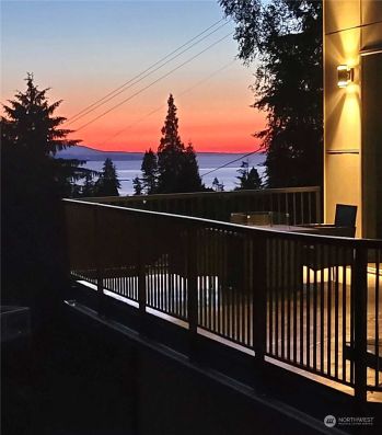 7412 176th Street SW, Edmonds, WA 98026