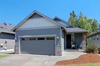 20621 2nd Avenue W, Lynnwood, WA 98036