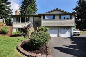 3109 118th Place SE, Everett, WA 98208-6128