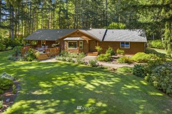 1400 SW Young Road , Port Orchard, WA 98367