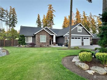 128 Woodland Drive , Camano Island, WA 98282