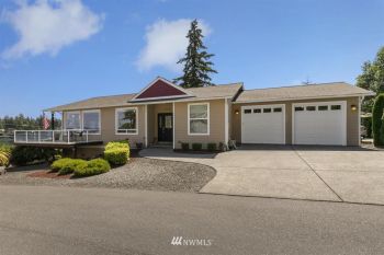 1705 Shorewood Drive , Bremerton, WA 98312