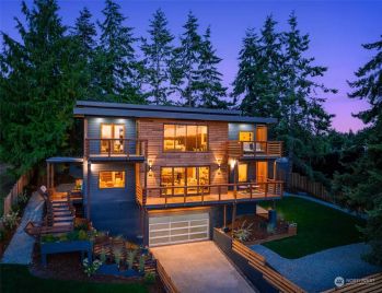 1632 Dorsey Drive , Freeland, WA 98249