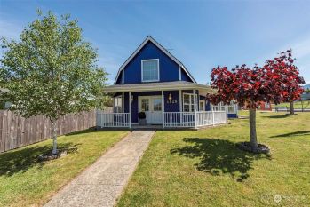 1025 S Lincoln St , Port Angeles, WA 98362